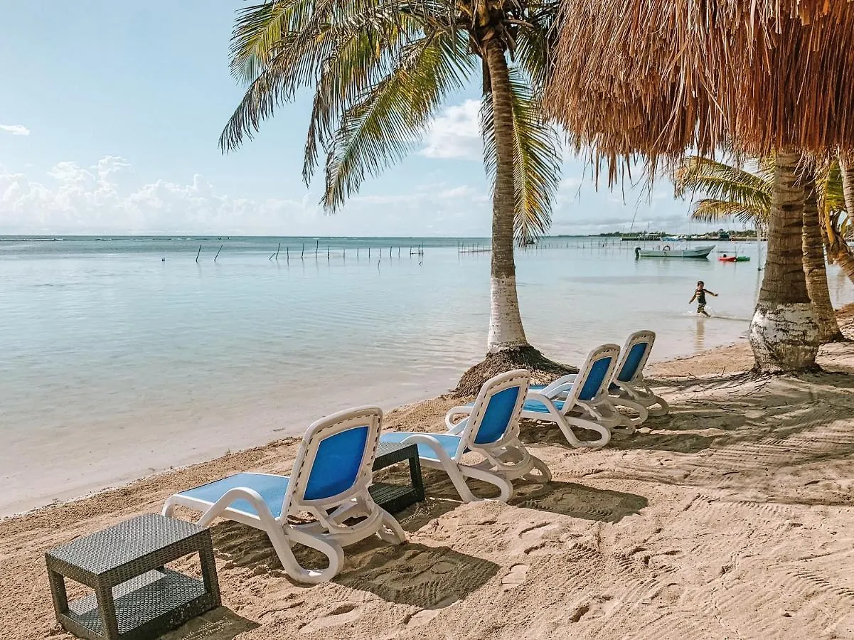 El Fuerte Beach Apartments Mahahual Hotel