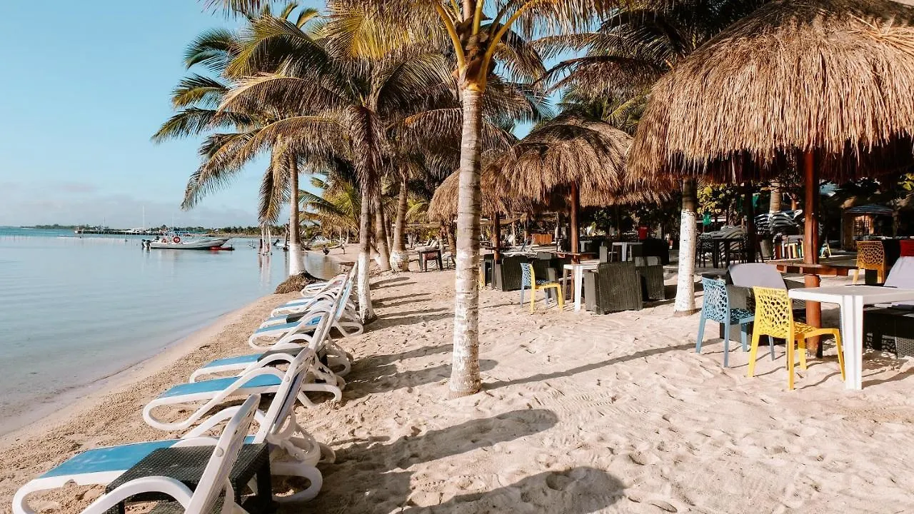 El Fuerte Beach Apartments Mahahual Hotel