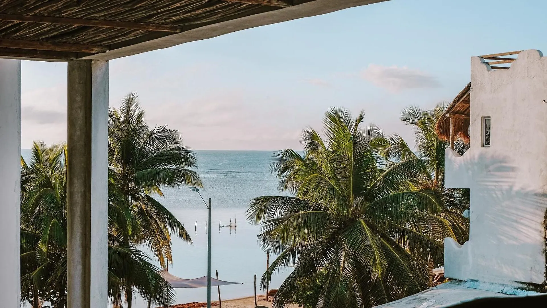 El Fuerte Beach Apartments Mahahual Messico