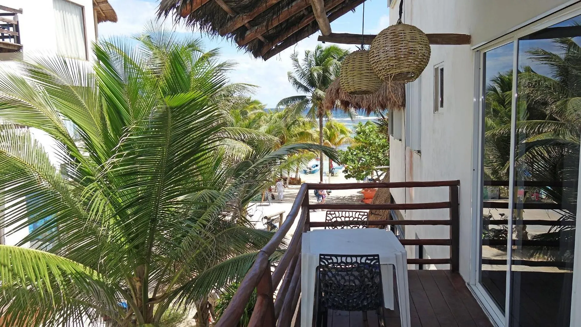 El Fuerte Beach Apartments Mahahual 3*,